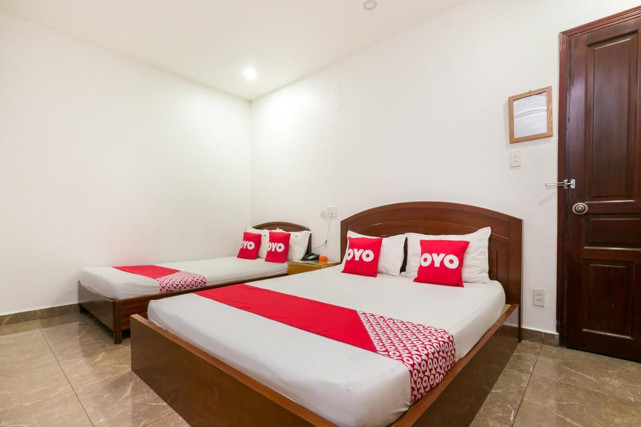 Hotel Oyo 722 Bien Xanh 2 3*